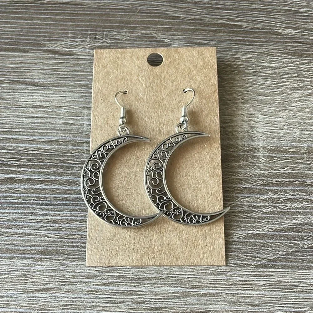 Silver Moon Earrings N1069